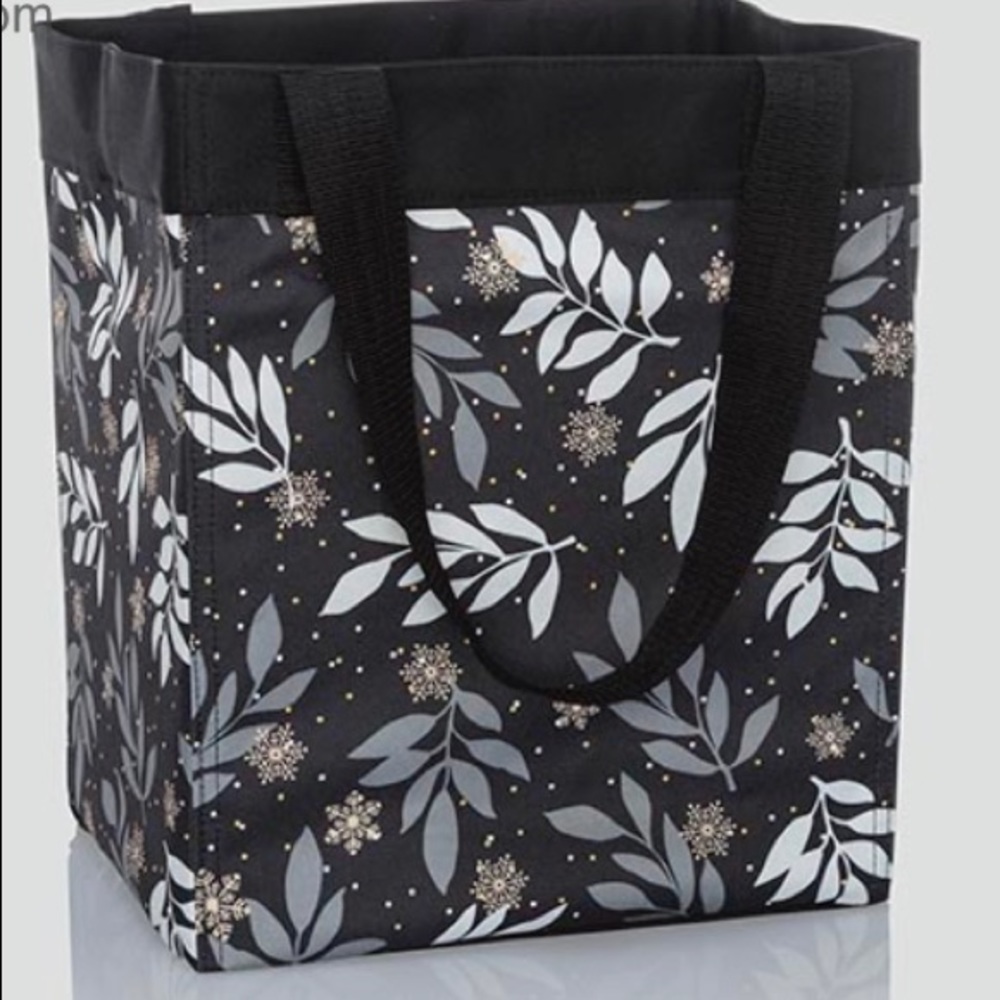 Thirty-One essential Tote